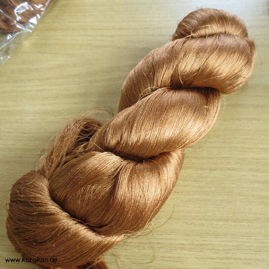 zimt Seidengarn zum Weben aus japanischer Obi Werkstatt