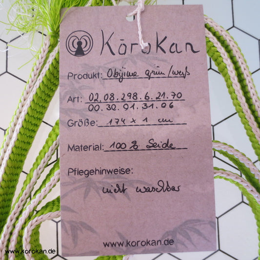 hellgrün mit weißen Seitenstreifen Obijime, wie gestrickt