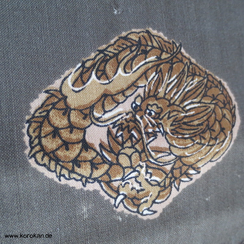 Drache und Shishilöwe Juban Wollmusselin