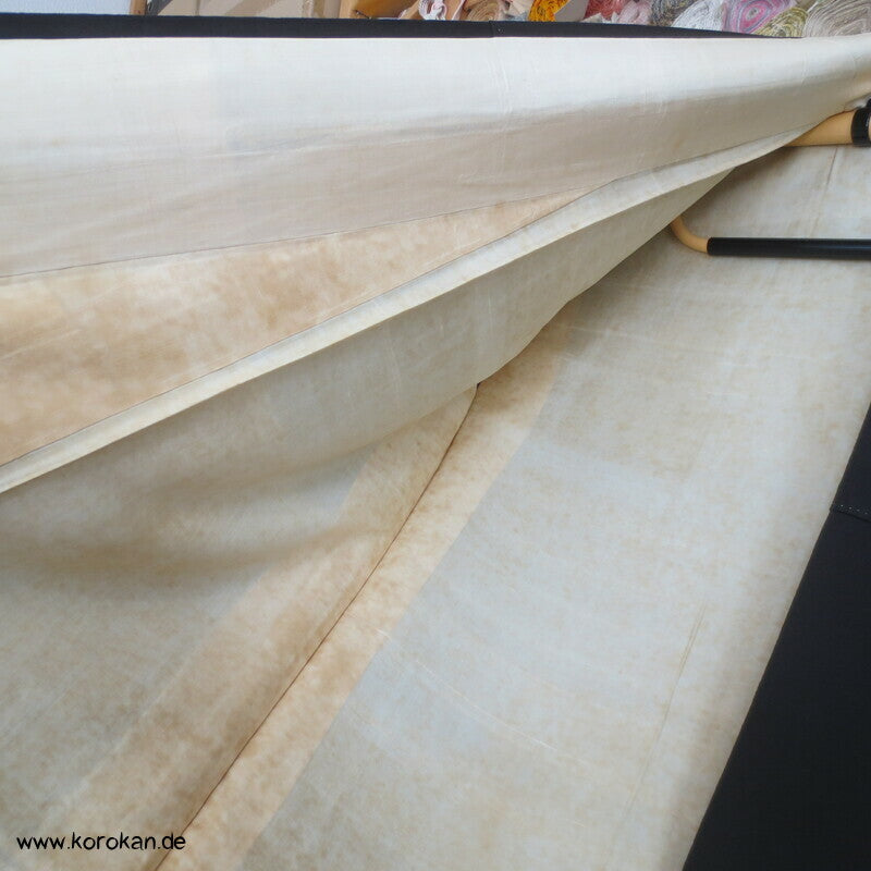 Tsunami und Kiefern antiker Tomesode Kimono