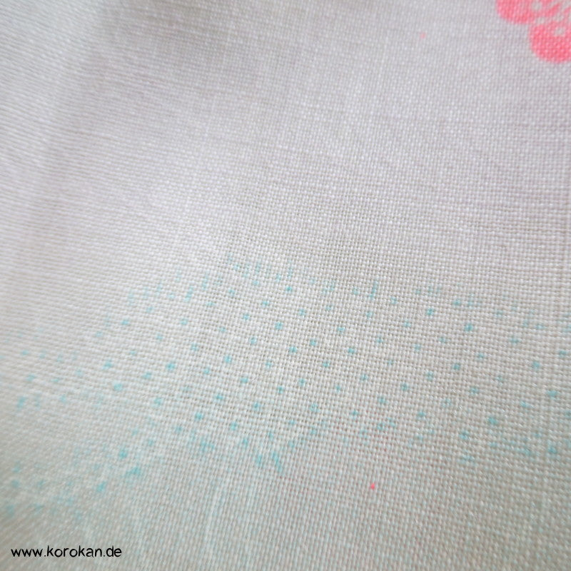 Sakura in Neonpink Juban Kimono Wollmusselin Rest