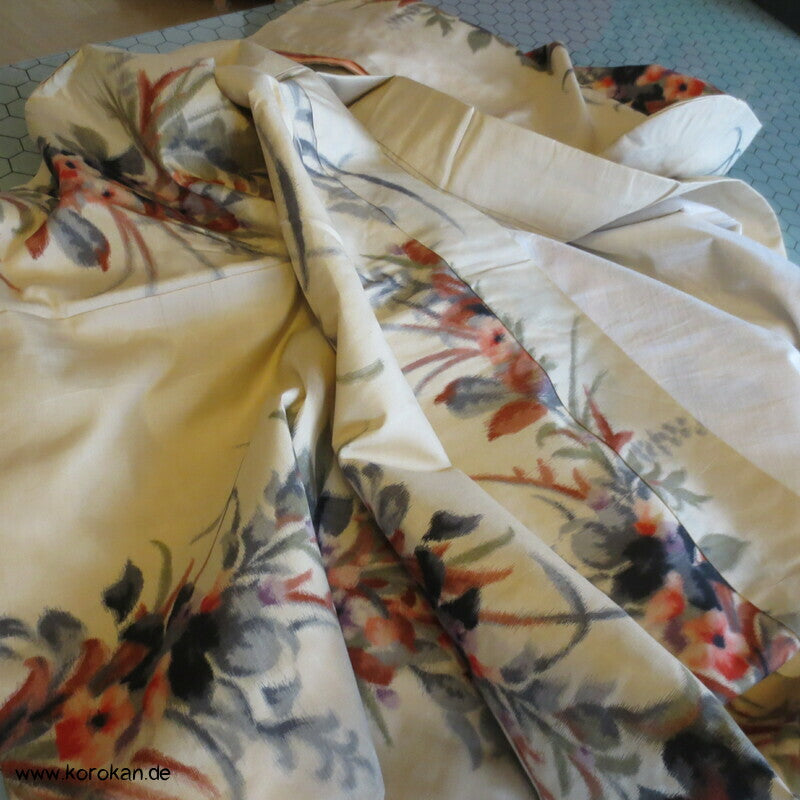 Japan Art Deco Blumengirlanden Meisen Seiden Kimono