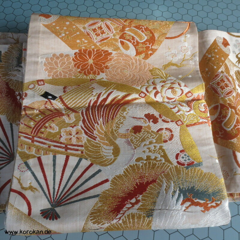 Fächer und Kraniche antiker Maru Obi