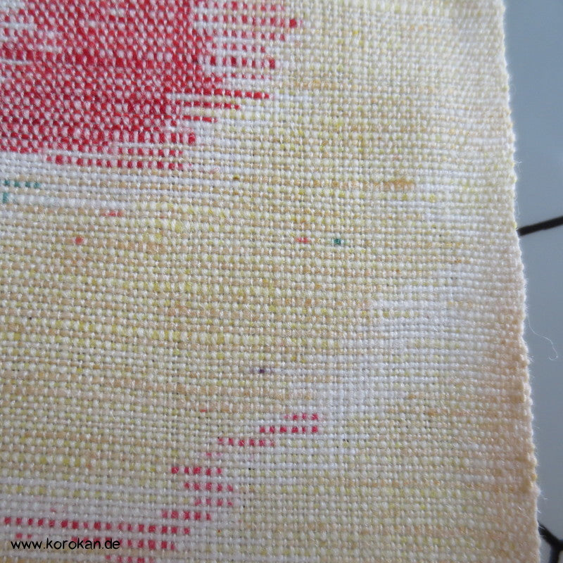 bunte Blüten auf natur Kasuri Kimono Wolle