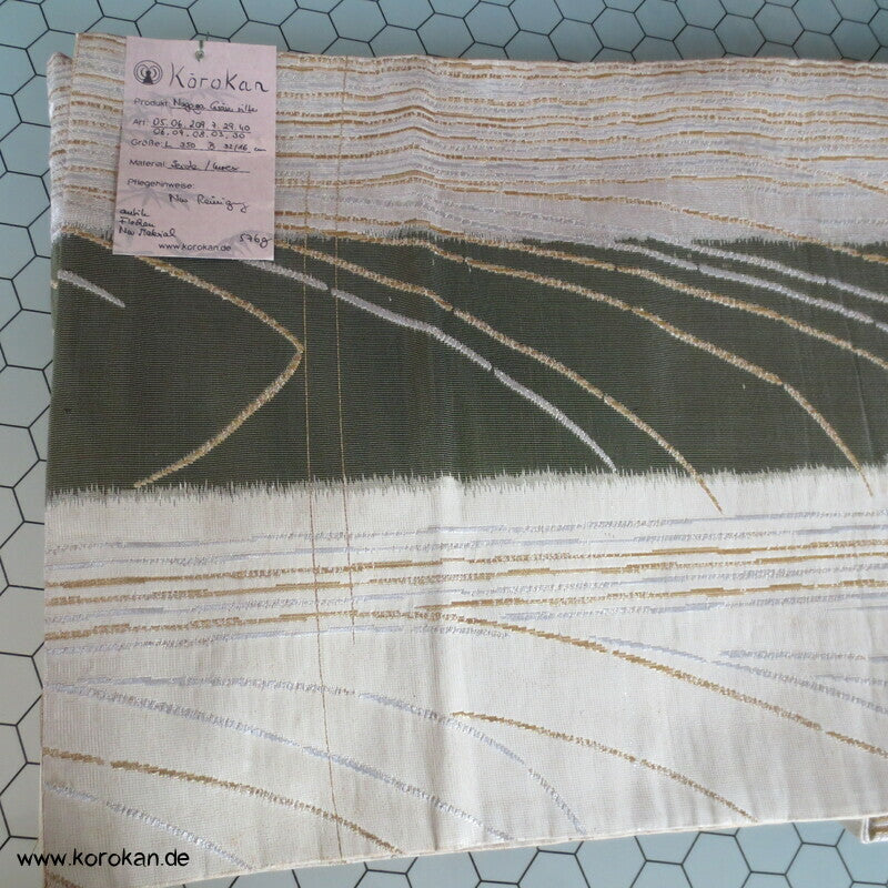 Japan Gräser gold, silber vor grün Nagoya Obi Seidenbrokat Kimonogürtel