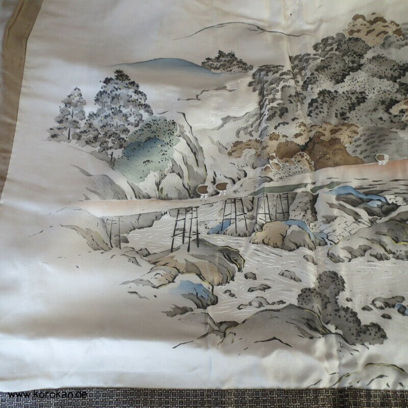 Kimono und Haori Set in dunkelbrauner Kasuri Tsumugi Seide, Tokkaido