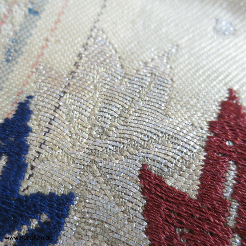 Japan Koi, Karo und Blüten Nagoya Obi Seidenbrokat Kimonogürtel