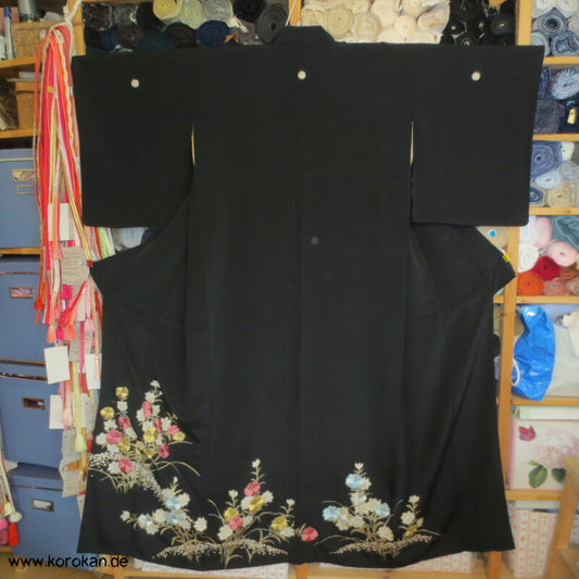 Nadeshiko Grasnelken Stickereien Tomesode Kimono