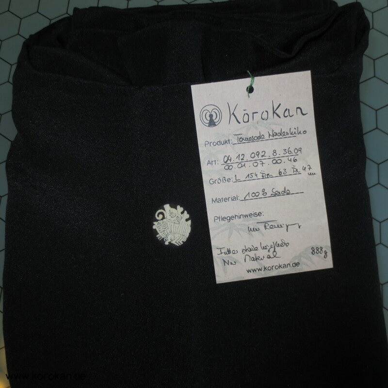 Nadeshiko Grasnelken Stickereien Tomesode Kimono