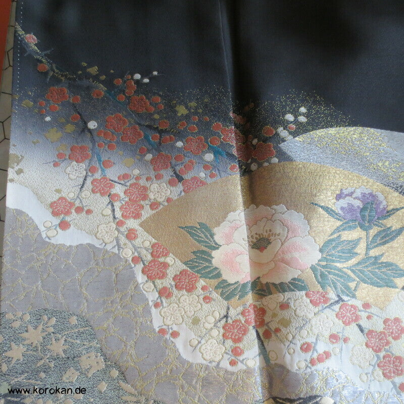 gewebte 4 Jahreszeiten Seidenbrokat Tomesode Kimono