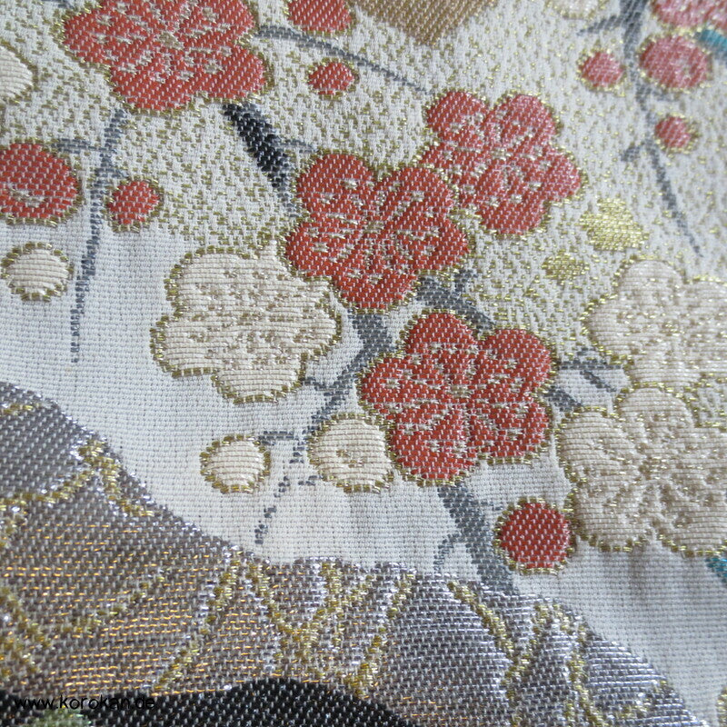 gewebte 4 Jahreszeiten Seidenbrokat Tomesode Kimono