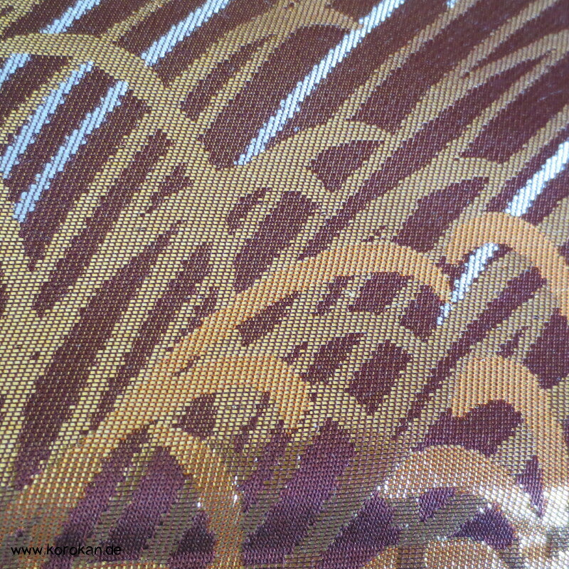 goldene Chrysantheme auf dunkelrot leichter Fukuro Obi