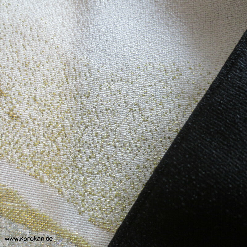 gewebte 4 Jahreszeiten Seidenbrokat Tomesode Kimono