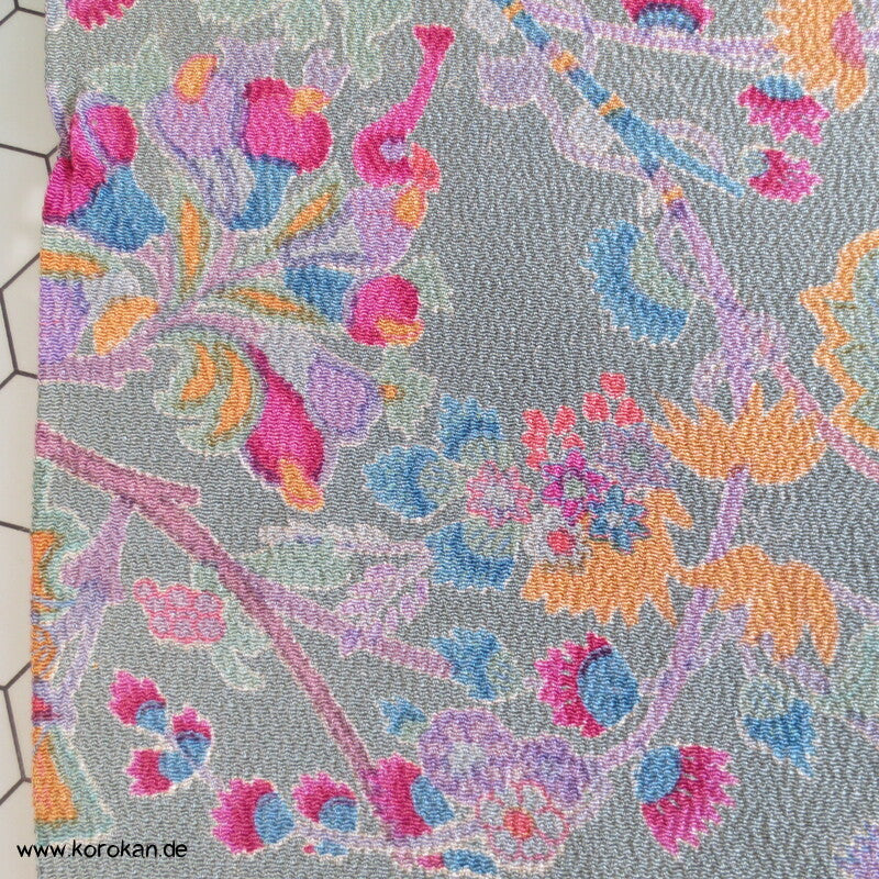 Kimono Seidenstoffrolle, Bingata, unbenutzt mit Fehlern