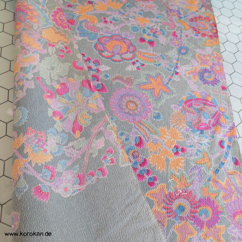 Kimono Seidenstoffrolle, Bingata, unbenutzt mit Fehlern
