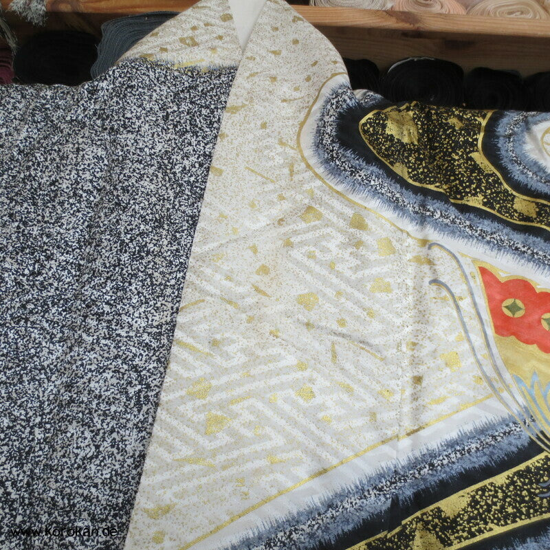 Schmetterlinge auf Milchstraße Furisode