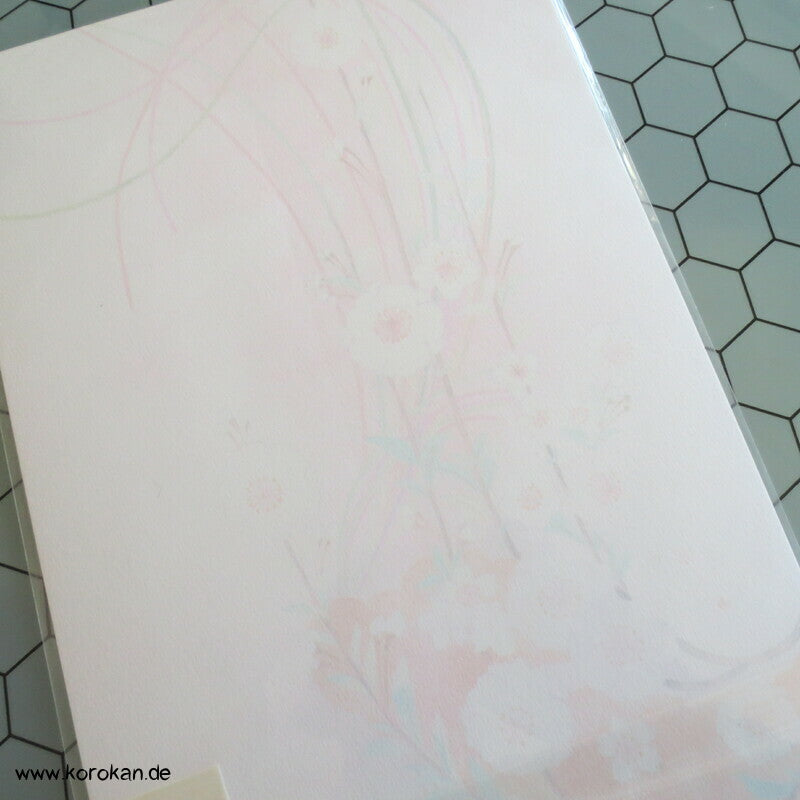 japanisches Schreibpapierset mit zart pastell Hängeblütenmuster, liniert