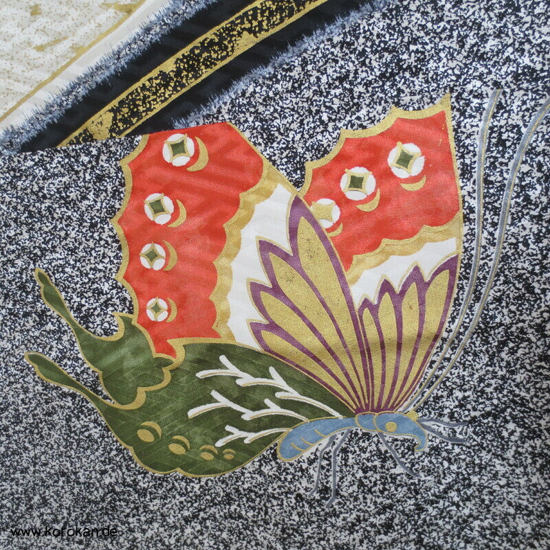 Schmetterlinge auf Milchstraße Furisode