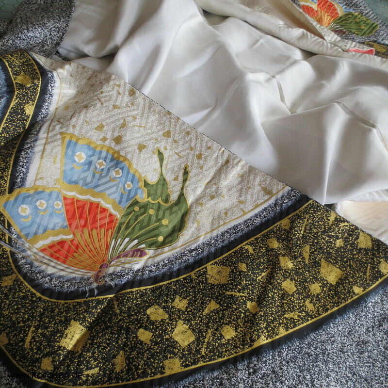 Schmetterlinge auf Milchstraße Furisode