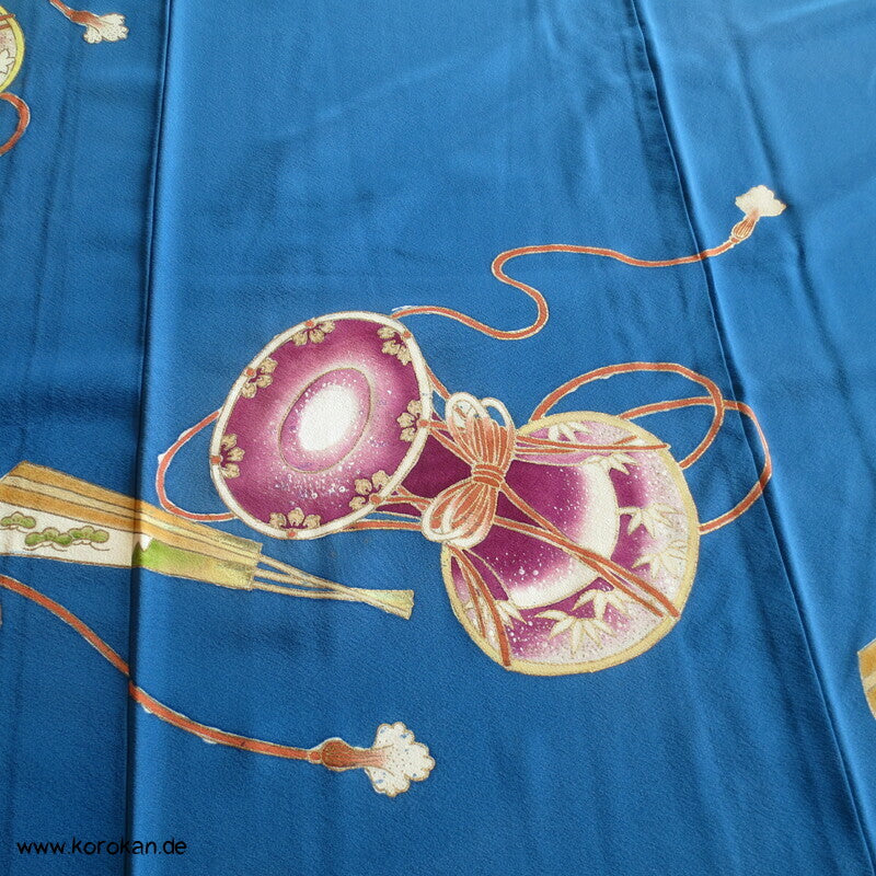 Trommel, Flöte und Fächer Iro Tomesode Kimono Seidencrepe