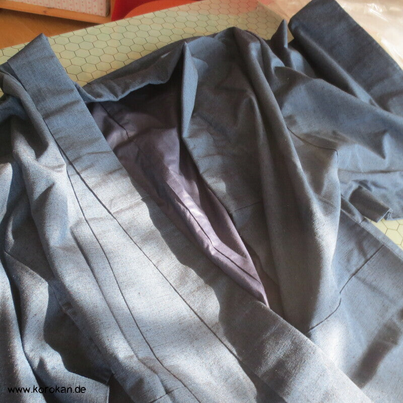 Tsumugi Seiden Komon Kimono, mitternachtsblau