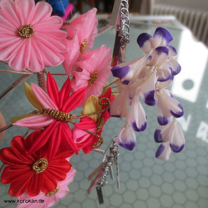 japanische Kanzashi Haarnadel Blüten mit Schmetterling und Hänge Birra Birra