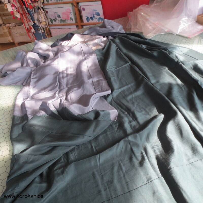 handgemalter Shishilöwe Hitoe Juban Kimono, Seide