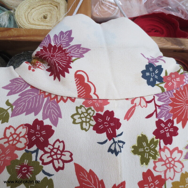 Homongi Kimono Seidencrepe Bingata Blumen und Vögel