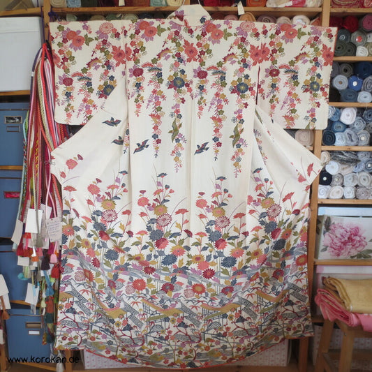 Homongi Kimono Seidencrepe Bingata Blumen und Vögel