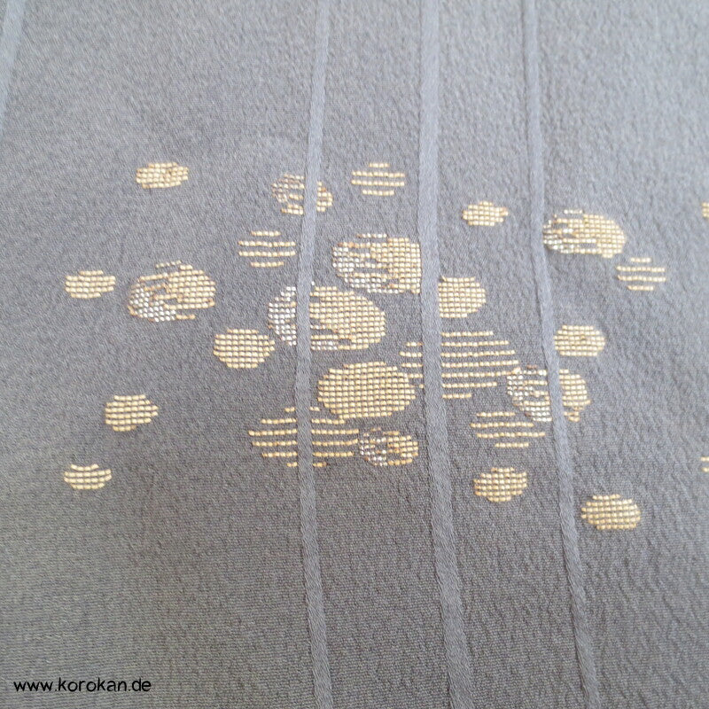 zarteste Gold und Silber Kugeln auf grau Sha Seiden Hitoe Kimono