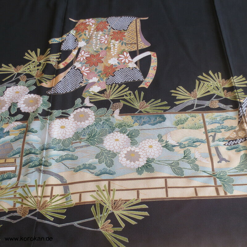 Im Wind hängender Kimono Tomesode
