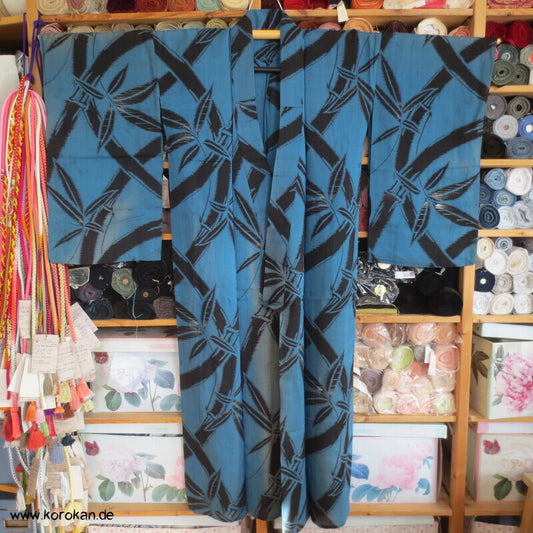 schwarzer Bambus in petrol blau Sha Seiden Hitoe Kimono, Chu Furisode