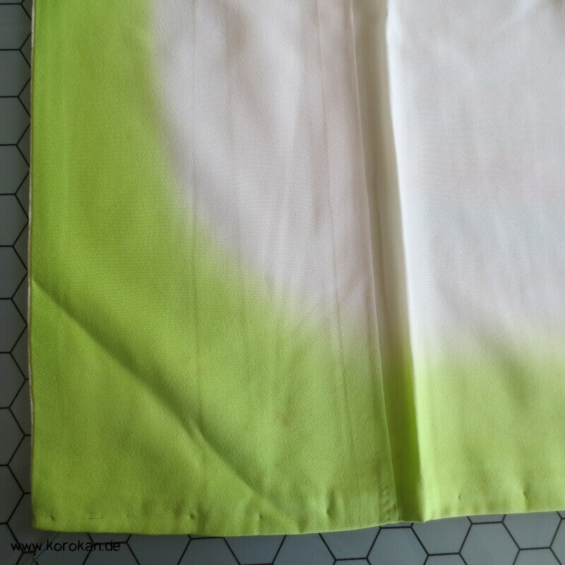 Homongi Seidendamast Kimono regenbogen auf lime