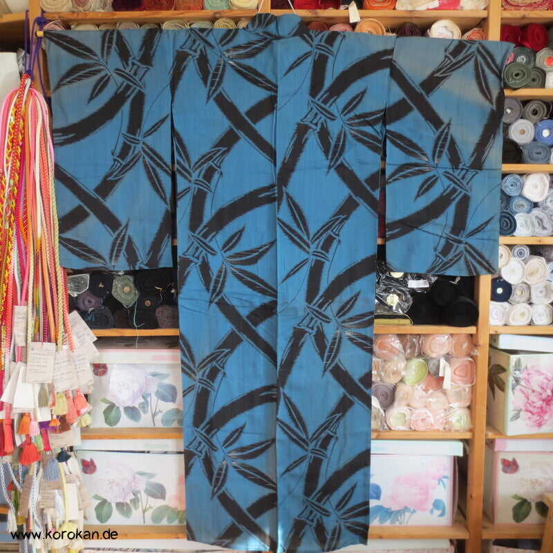 schwarzer Bambus in petrol blau Sha Seiden Hitoe Kimono, Chu Furisode