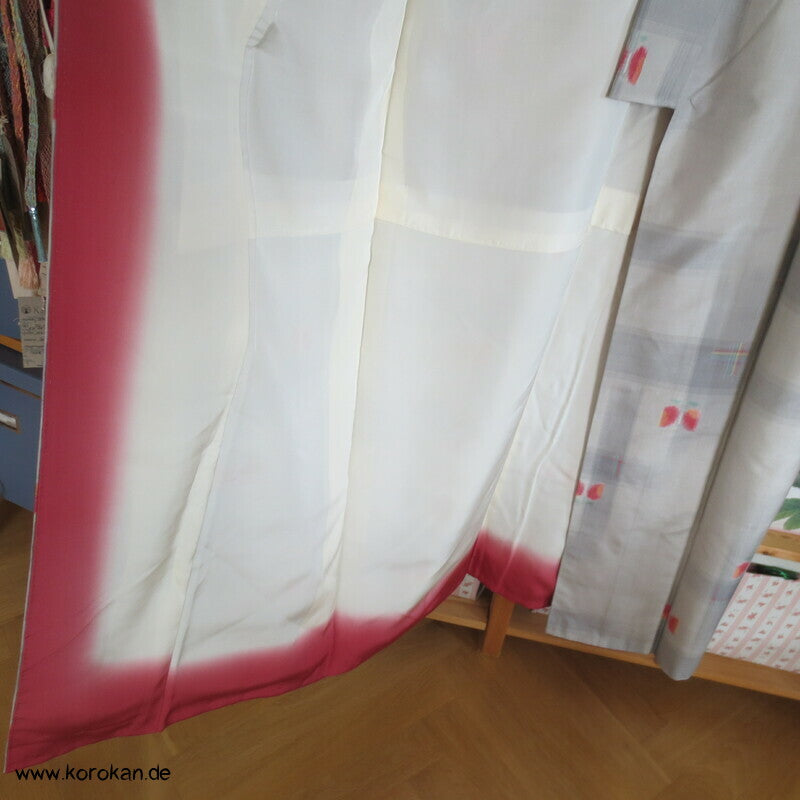abstrakte Blüten Kasuri Tsumugi Seiden japanischer Alltags Kimono