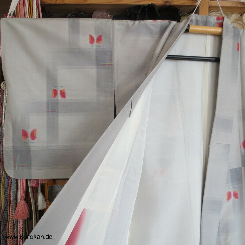 abstrakte Blüten Kasuri Tsumugi Seiden japanischer Alltags Kimono