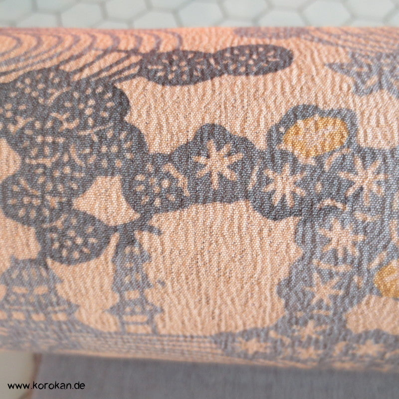 Flußlandschaft grau - beige Seide/ Wolle Kimono Stoff