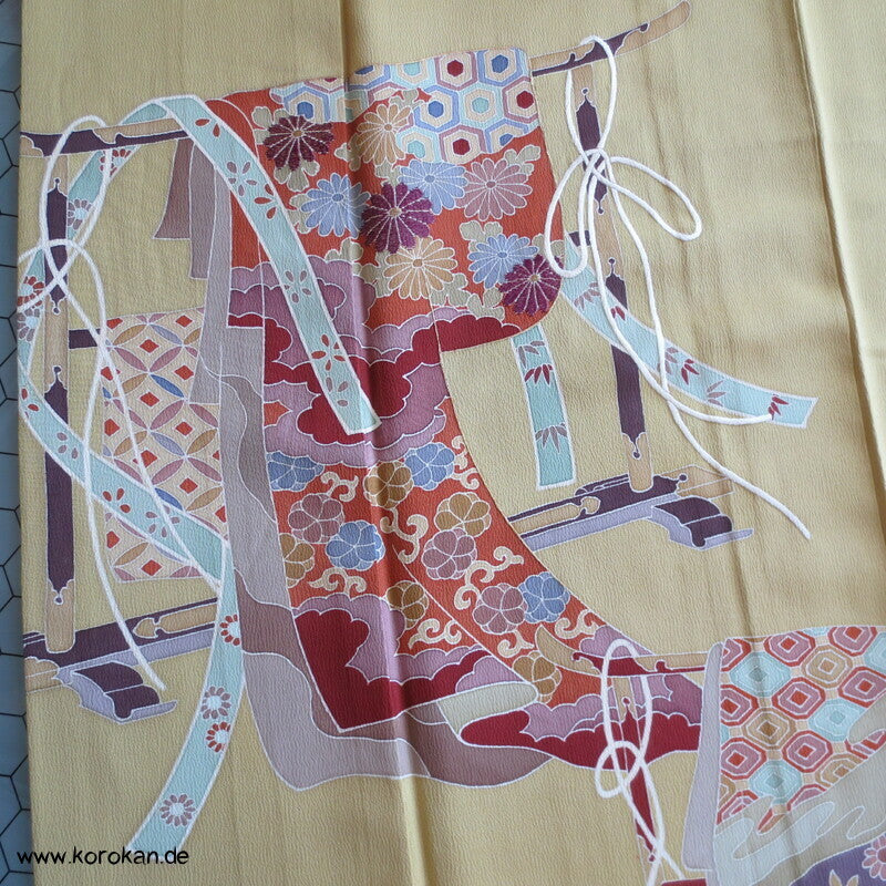 Kicho Kimonohänger auf curry Iro Tomesode Kimono