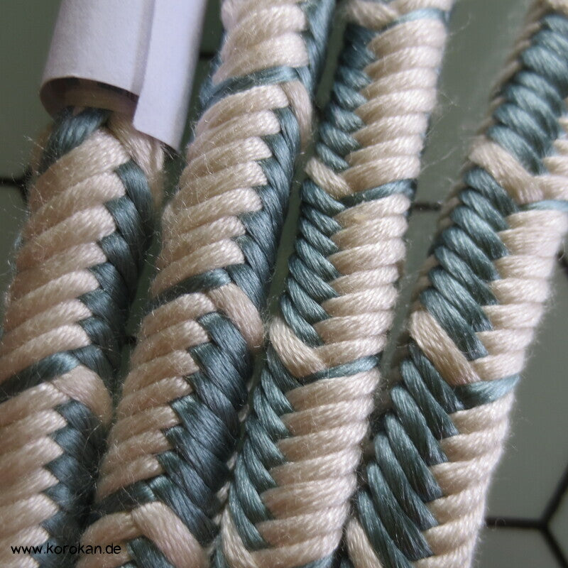 heller handgeflochtener Haori Himo für Männer - Seide, rund, neu