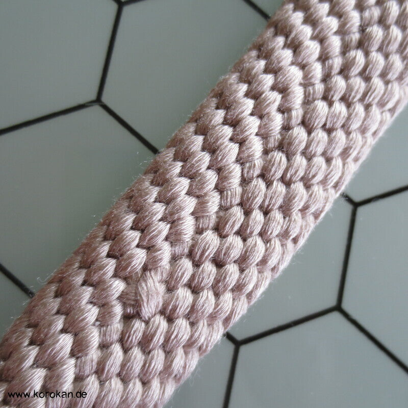 neues einzelnes Haori Himo handgeflochtene Seide, kieselgrau