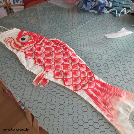 Koinobori rot