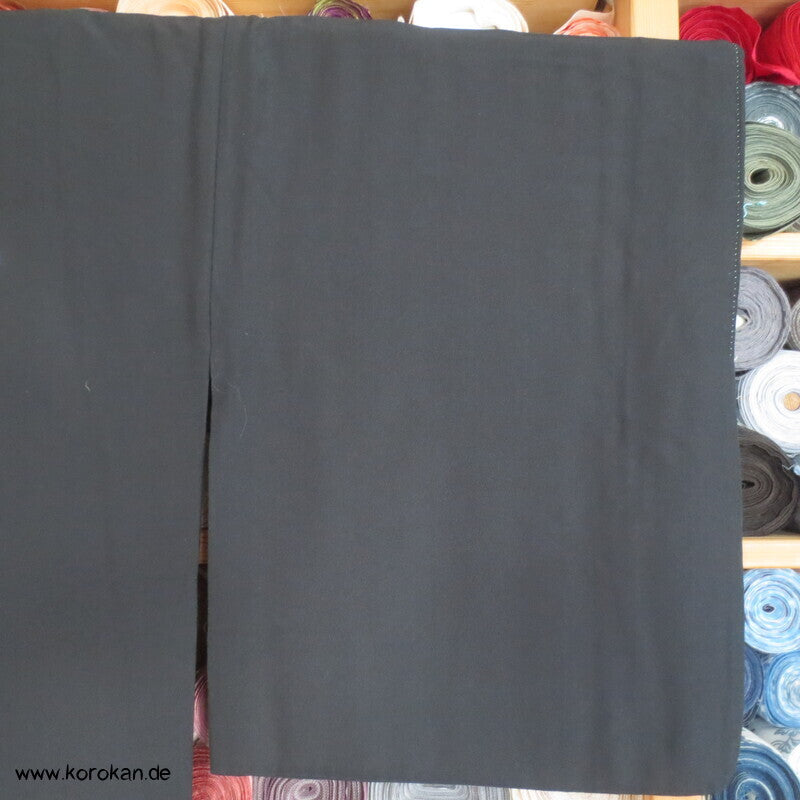 5 Mon Mofuku, formeller schwarzer Crepe Kimono