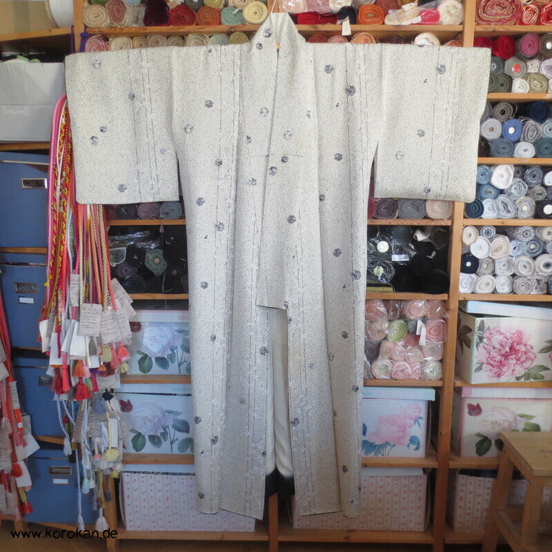 Schneesturm Komon Seidendamast Kimono