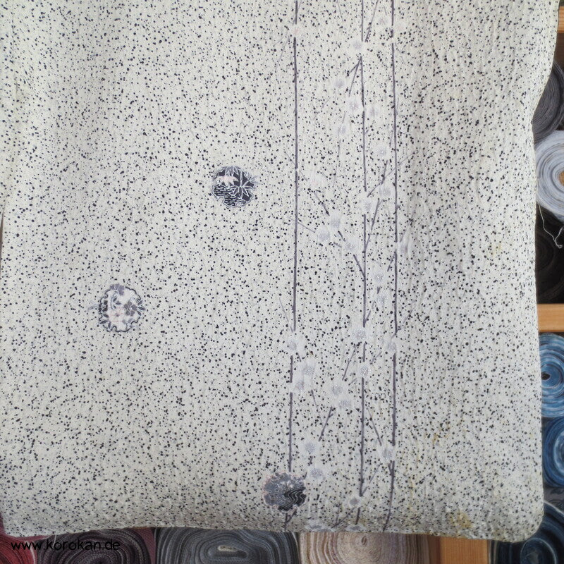 Schneesturm Komon Seidendamast Kimono