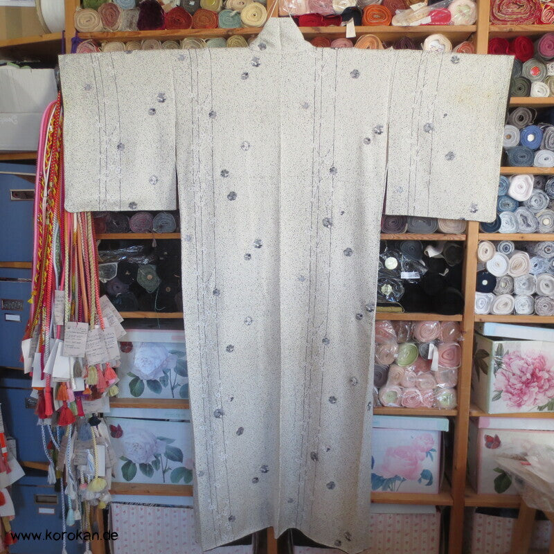Schneesturm Komon Seidendamast Kimono