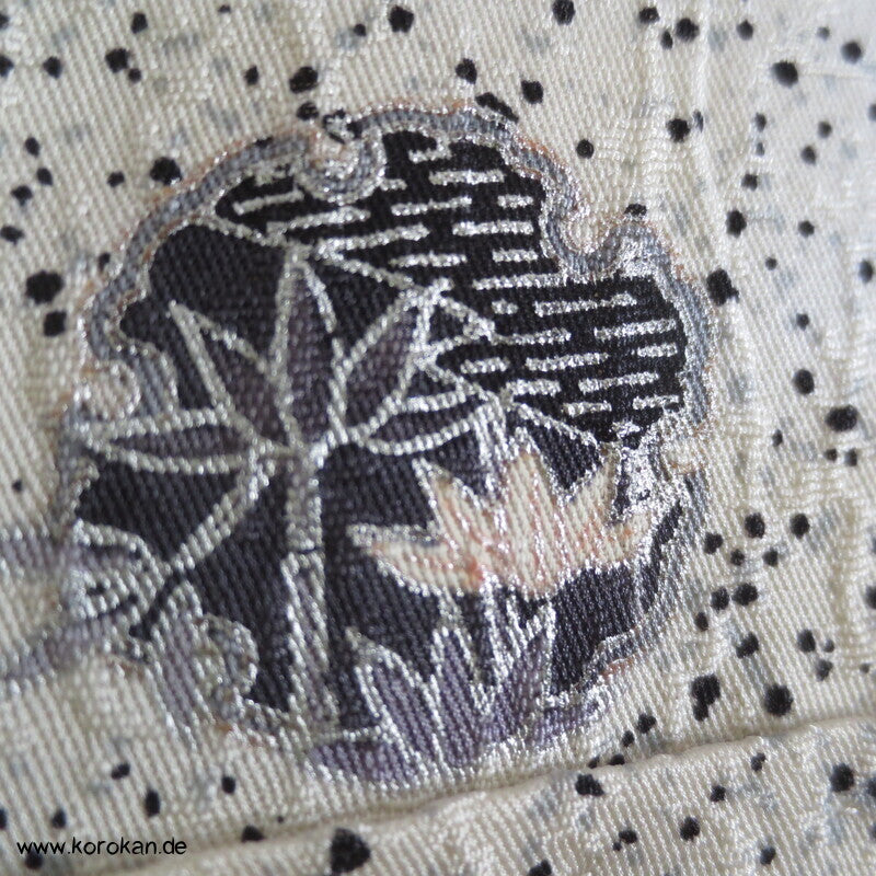 Schneesturm Komon Seidendamast Kimono