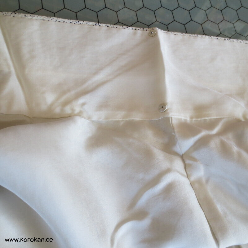 Schneesturm Komon Seidendamast Kimono