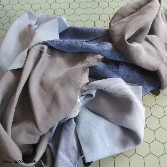 indigoblaue Kimono Seiden Stoffreste Beutel