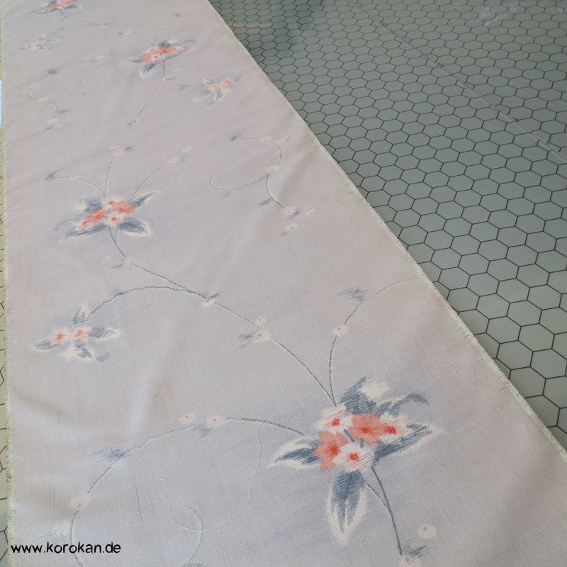 Blumenranken Kasuri Tsumugi Kimono Seide
