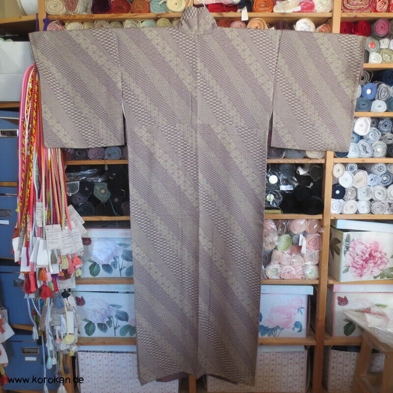 Fast Edo Komon diagonale Musterstreifen Seiden Komon Kimono